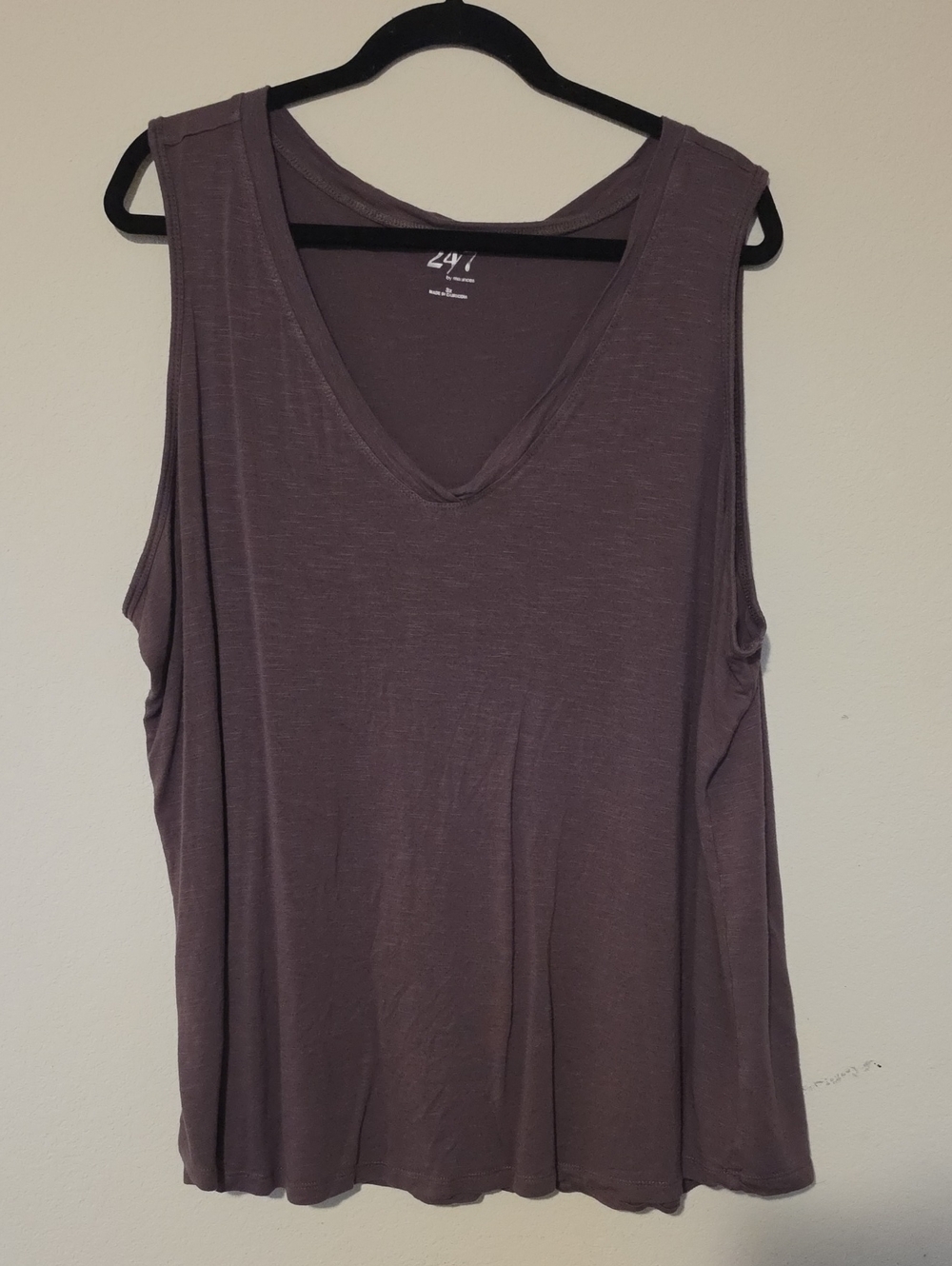 Maurices V-Neck Sleeveless Tank